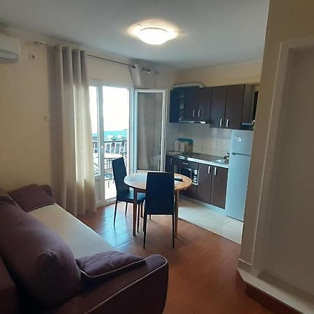 Apartments Roncevic #Joko# Gradac  Exteriör bild