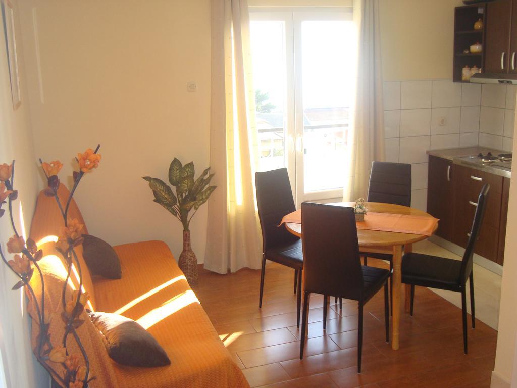 Apartments Roncevic #Joko# Gradac  Exteriör bild